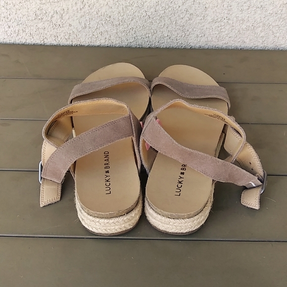 Lucky Brand Sandals - Picture 9 of 10